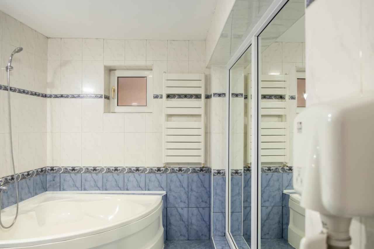 Casa Gabriela Hotell Bucureşti Eksteriør bilde