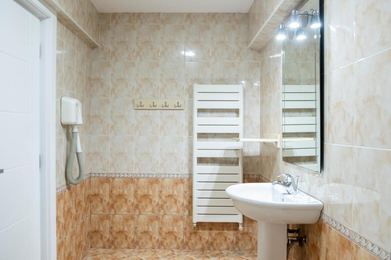 Casa Gabriela Hotell Bucureşti Eksteriør bilde