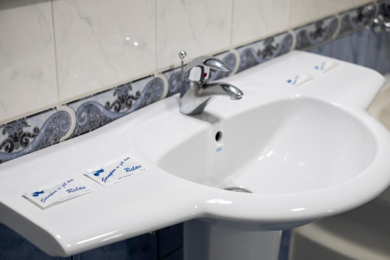 Casa Gabriela Hotell Bucureşti Eksteriør bilde