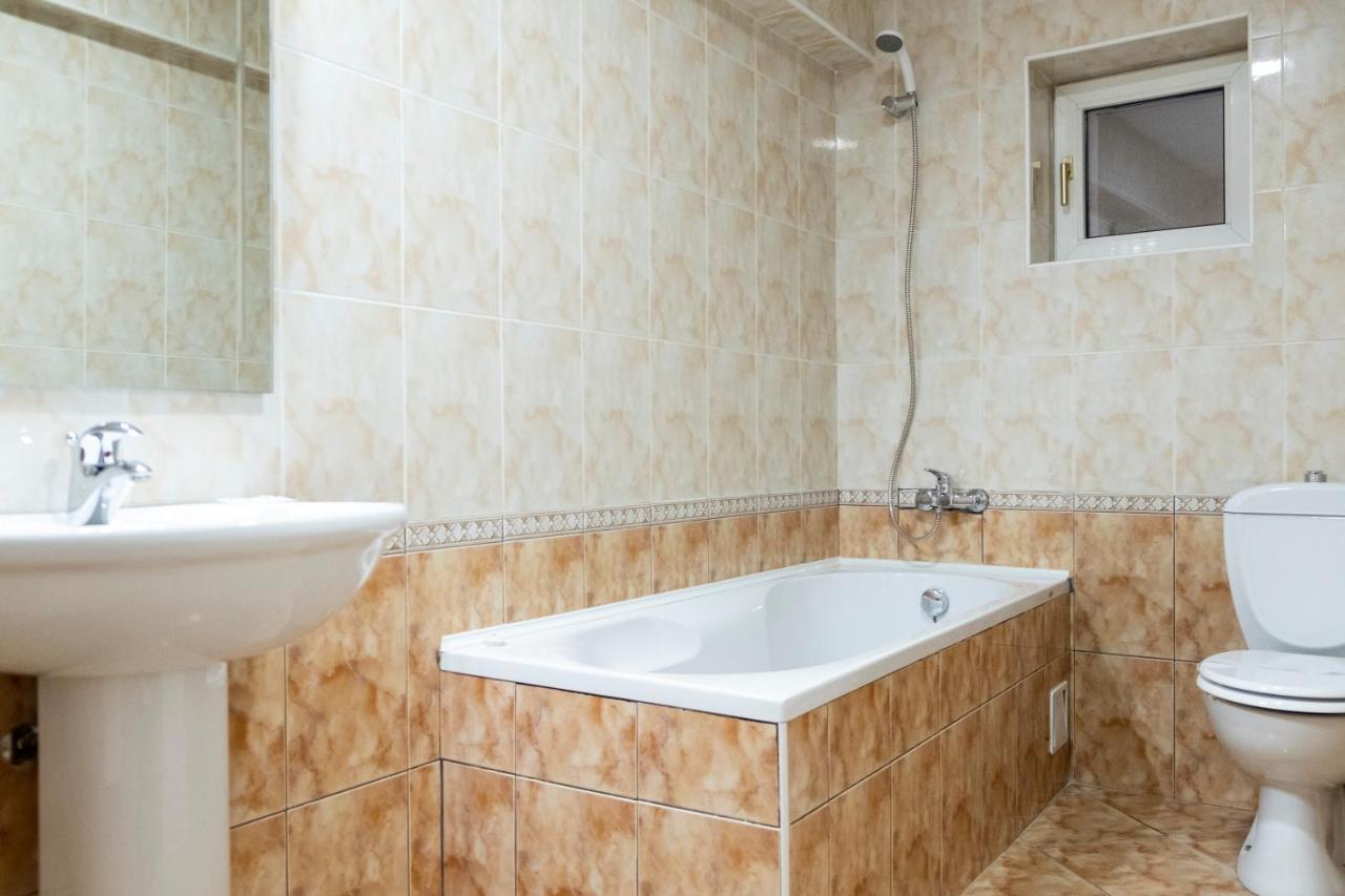Casa Gabriela Hotell Bucureşti Eksteriør bilde