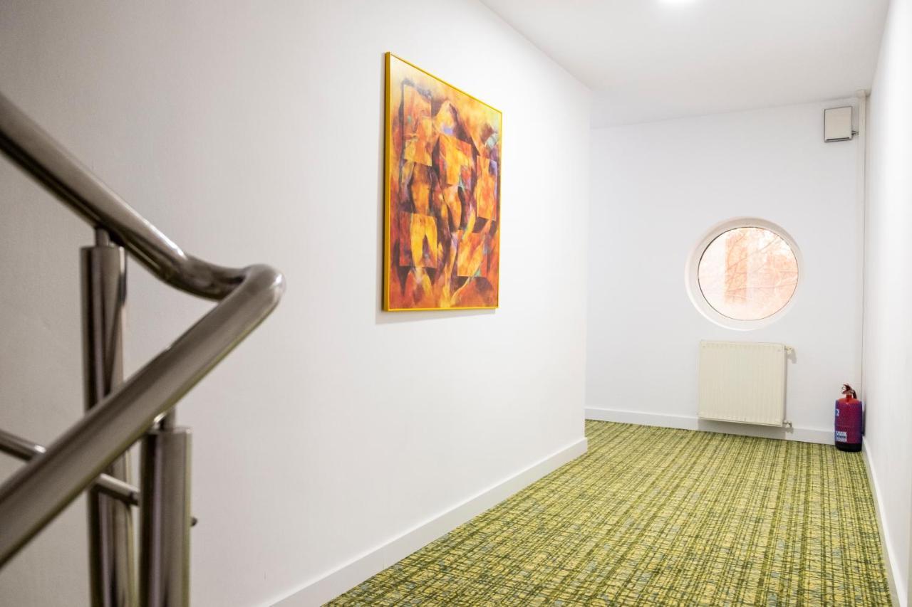 Casa Gabriela Hotell Bucureşti Eksteriør bilde